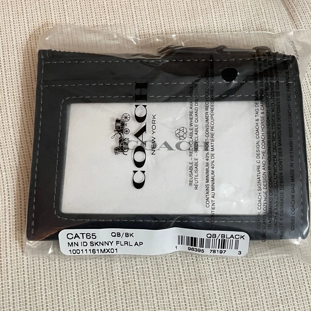 Coach Mini Skinny Id Case With Floral Applique Gunmetal/Black NWT - Picture 15 of 15